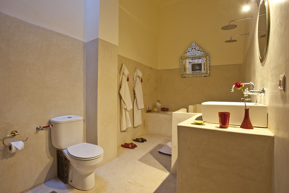 Riad Tizwa 49/50