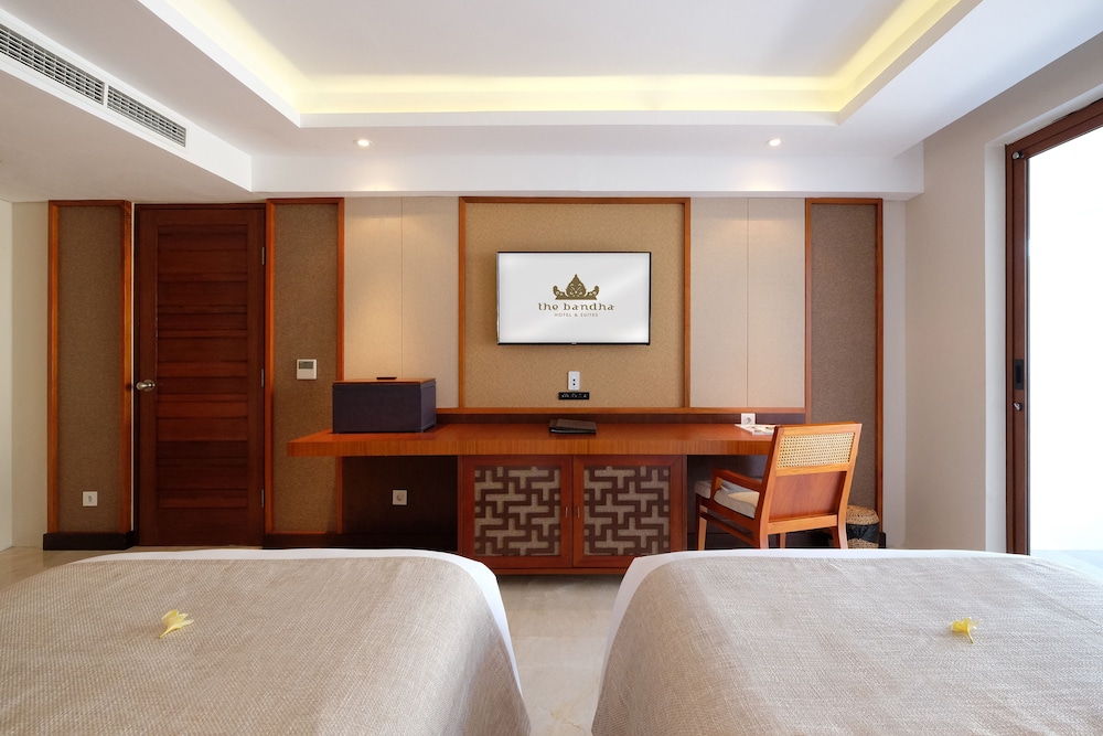 The Bandha Hotel & Suites 50/107