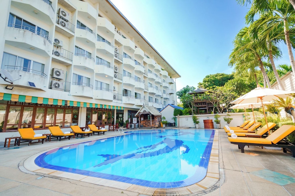 JP Villa Pattaya 5/50