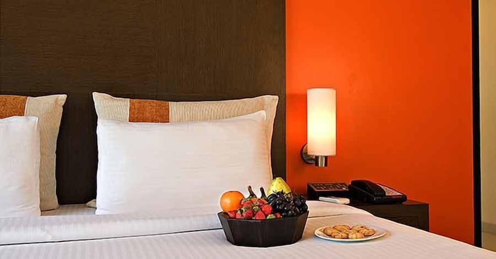 Citrus Hotels Lonavala 15/47