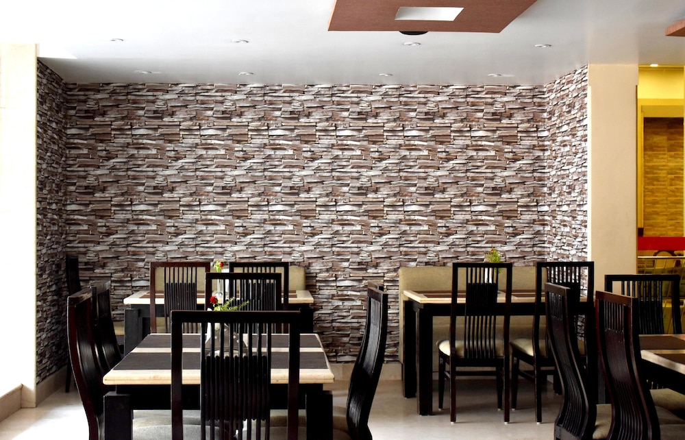 City Inn Varanasi 54/68
