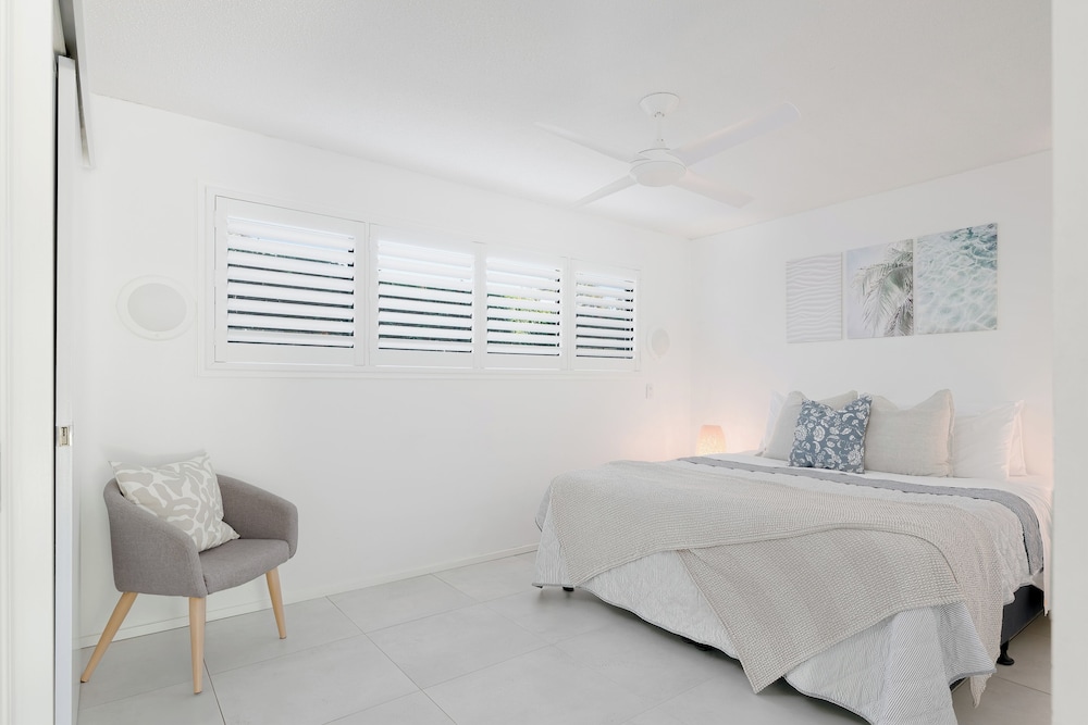 Chez Noosa Resort Motel 12/48