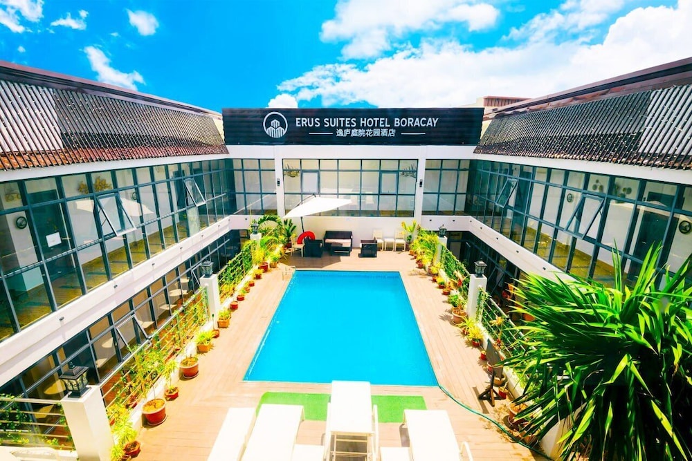 Erus Suites Hotel in BORACAY