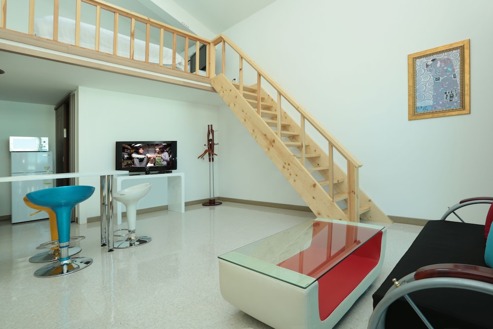 Seaview Pension 44/62