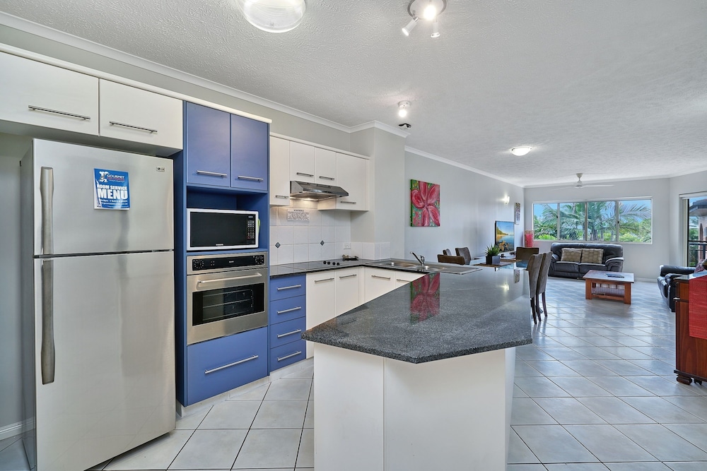 NORTH COVE WATERFRONT SUITES 9/58