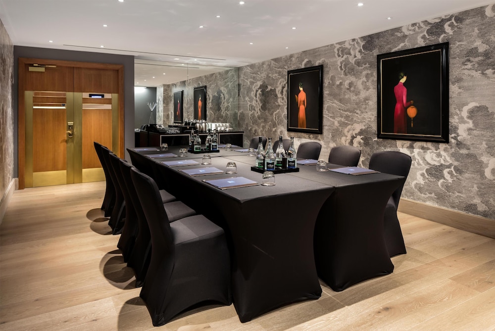Radisson Blu Hotel London Leicester Square 42/49