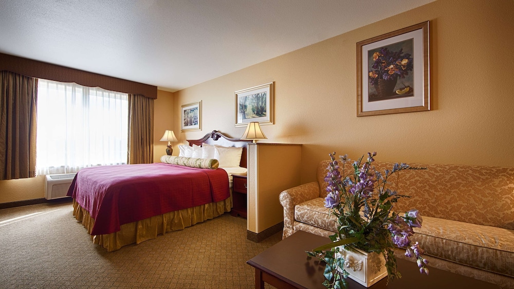 Best Western Penn-Ohio Inn & Suites 14/27