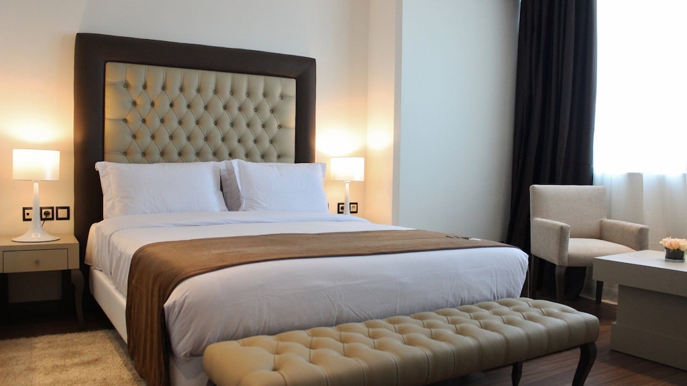 Mogador Marina Casablanca 16/72