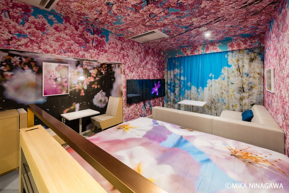 Anteroom Kyoto 24/48