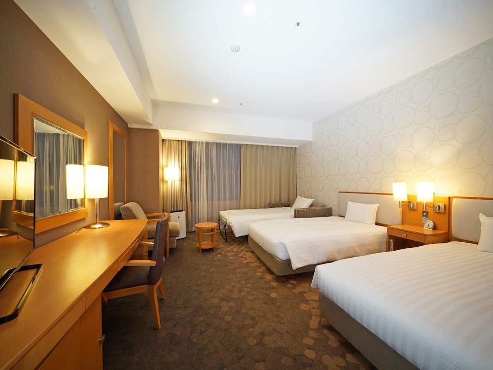 PREMIER, TWIN BEDS