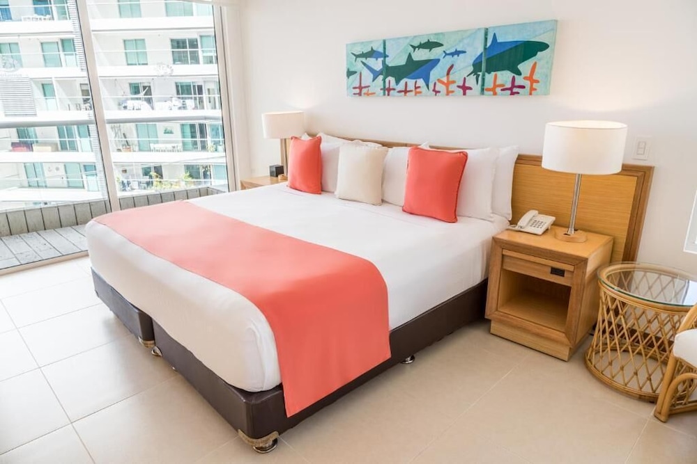 2 BEDROOMS, DELUXE, SUITE, SEA VIEW