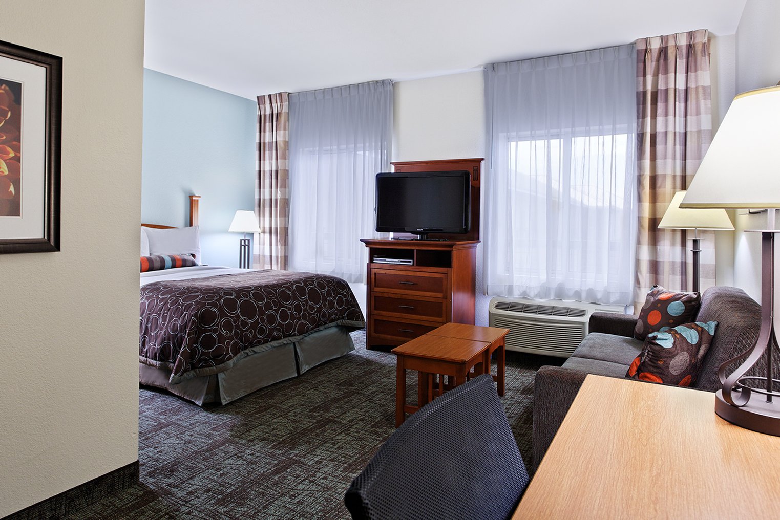 Staybridge Suites Chattanooga Downtown Convention Center 30/53
