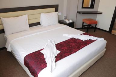 Super, Deluxe, King Bed