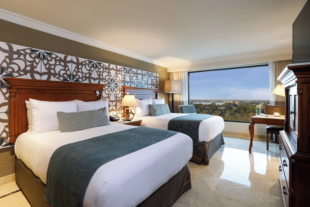 غرفة كلوب بسريرين مزدوجين، Villahermosa Marriott Hotel 2/4