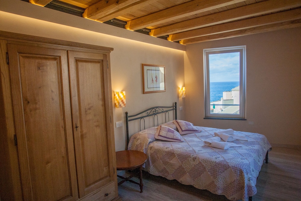 Scorci Di Mare 3/38