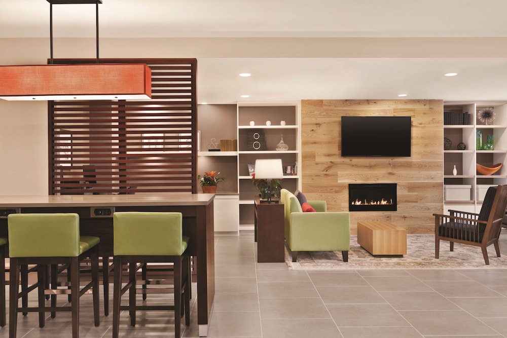 Country Inn and Suites By Radisson Belleville ON 36/49