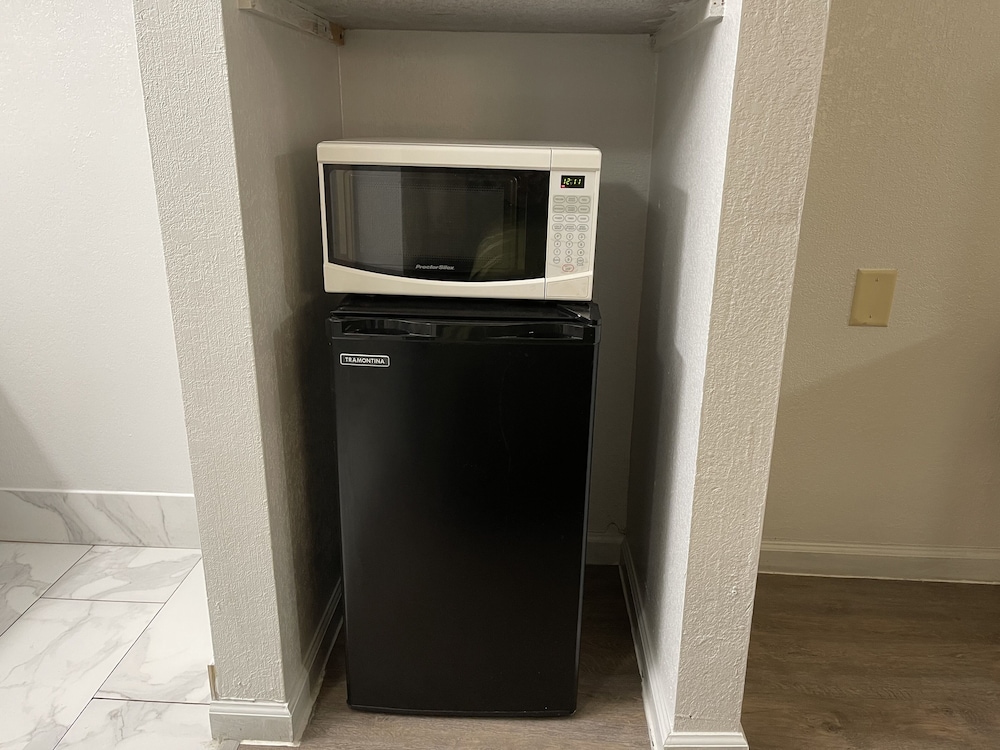Fairbridge Inn Suites Mcdonoughga 28/52