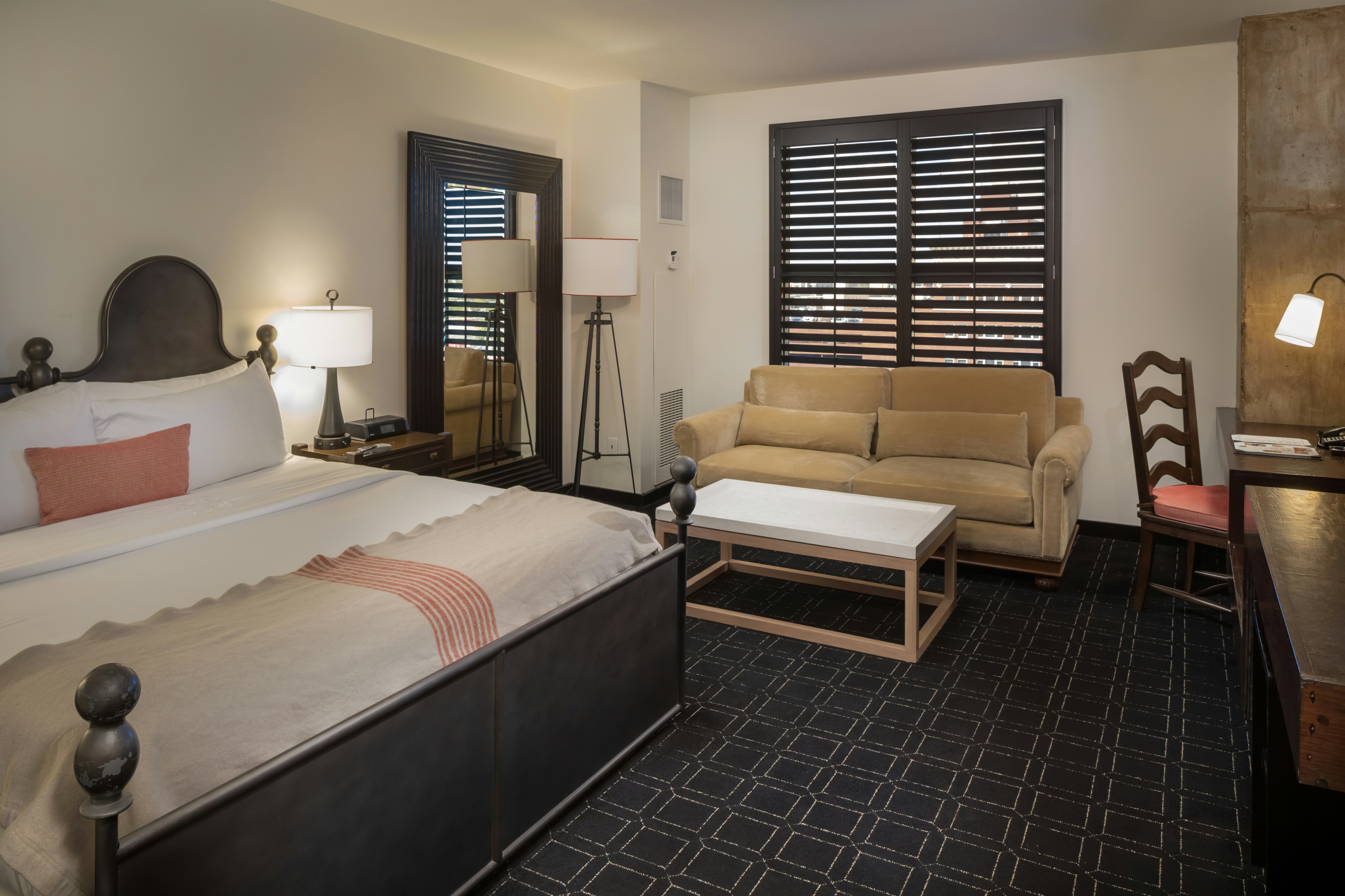 Hotel Valencia Riverwalk 11/63