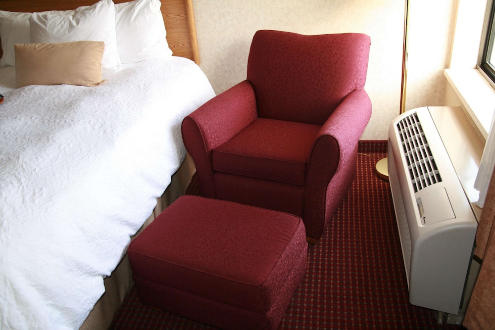 Hampton Inn Provo 24/34