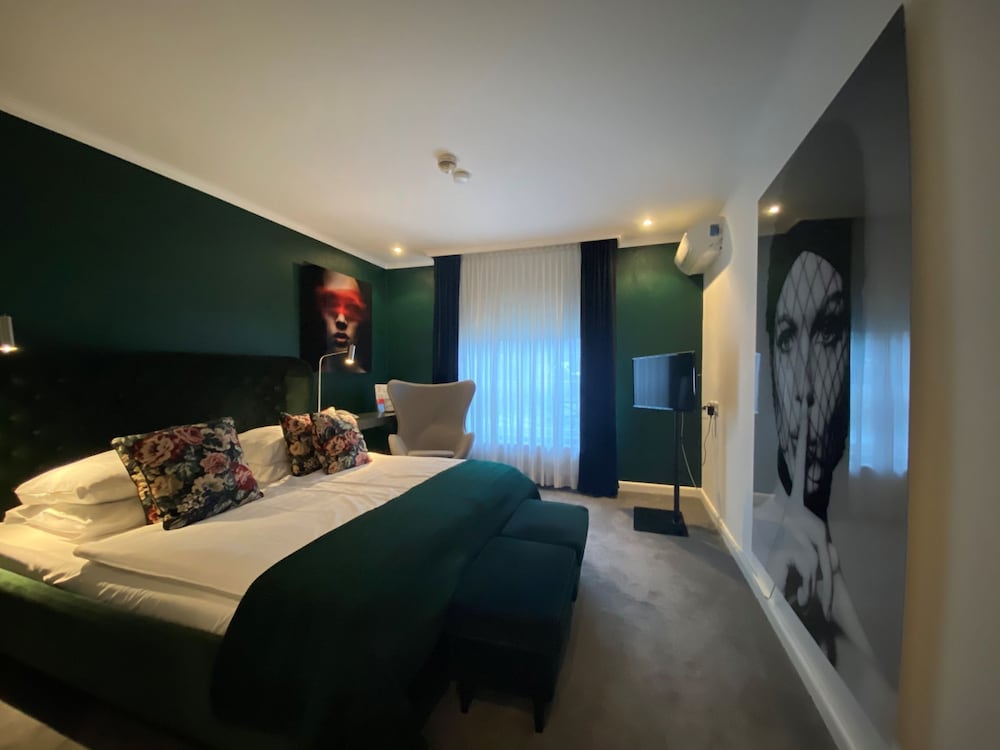Parkhotel Bielefeld 15/43