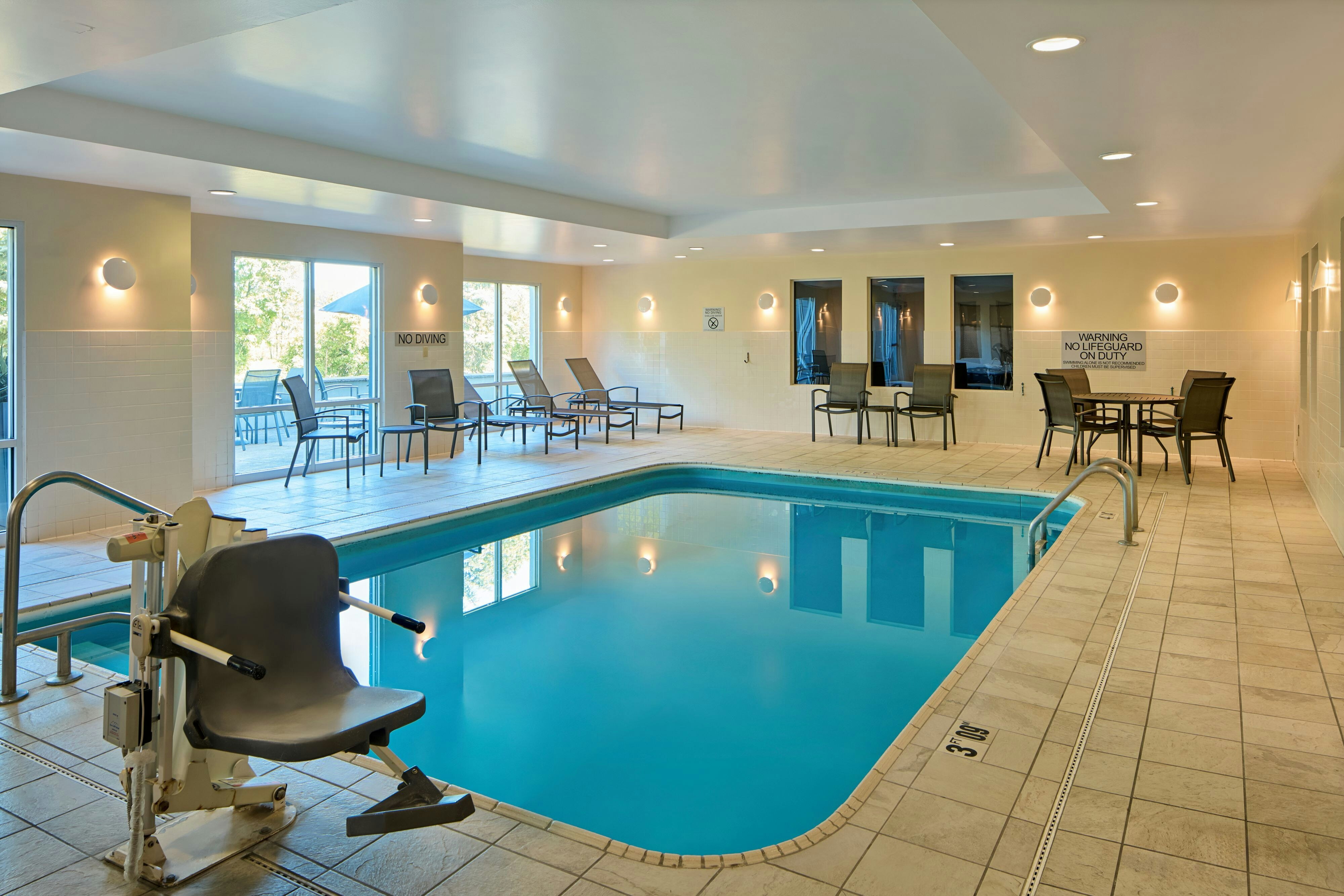 Fairfield Inn Suites By Marriott Cleveland Avon 7/22