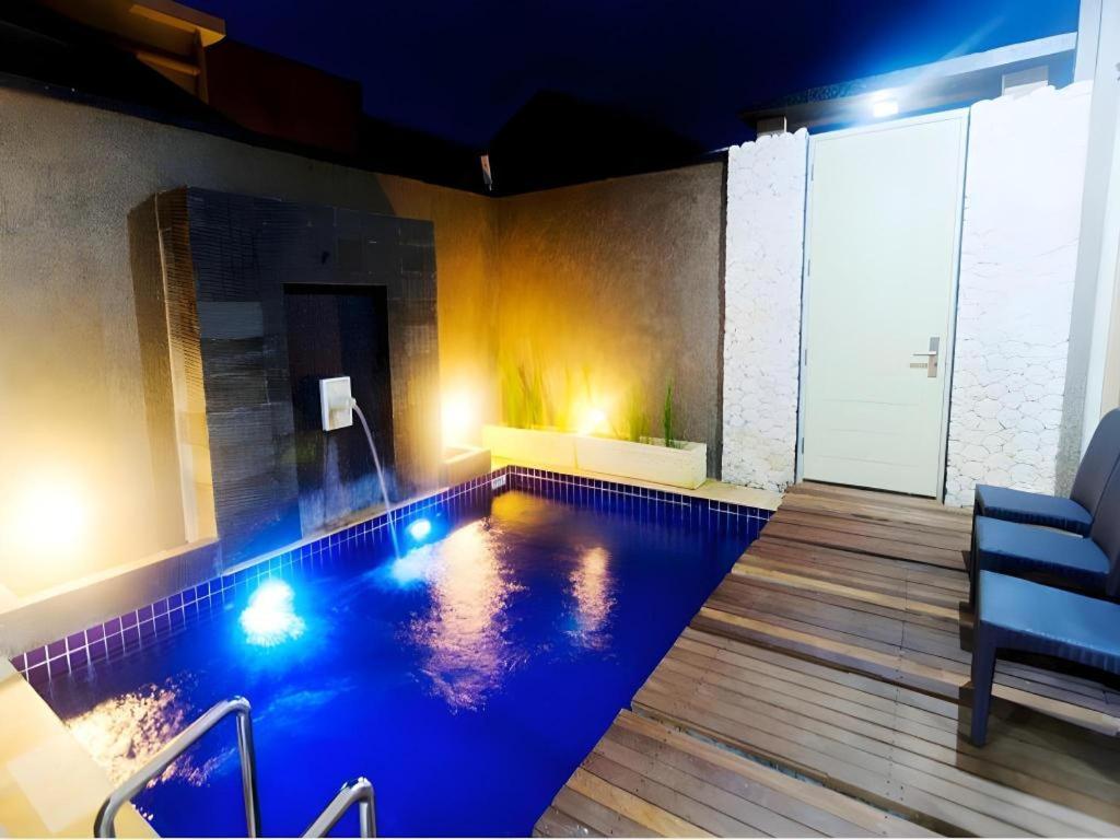 Bali Rich Villa Tuban 9/21