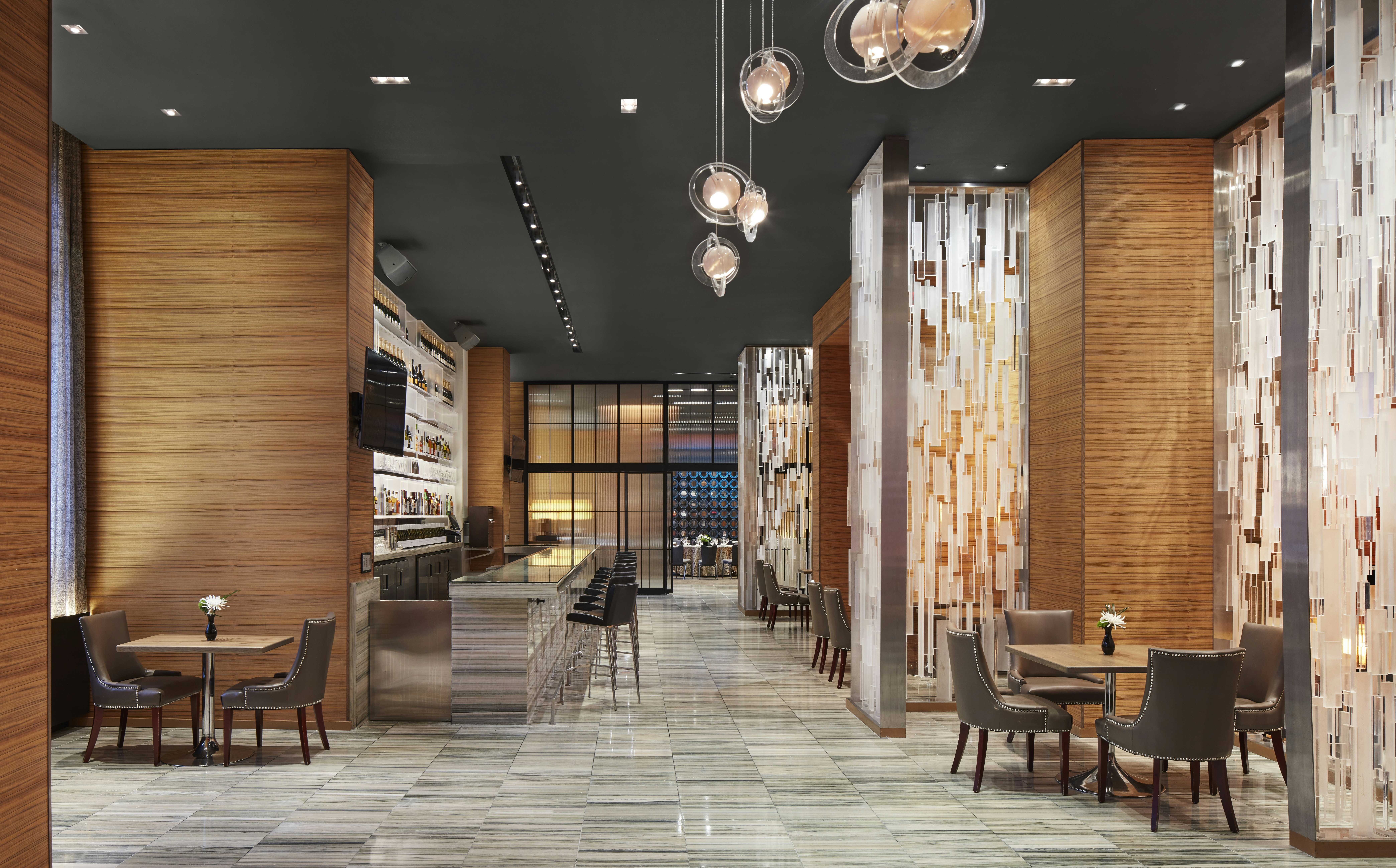 The Lofton Hotel Minneapolis, Tapestry Collection by Hilton 64/80