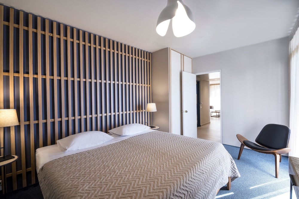 Marina Alimos Hotel Apartments 12/50