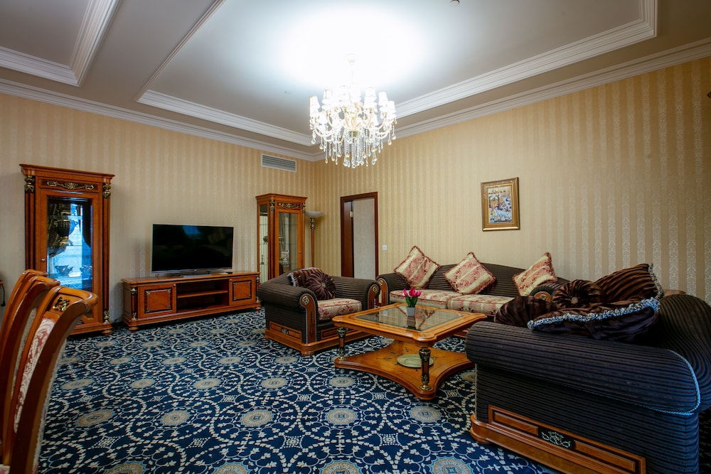Shah Palace Hotel 59/77
