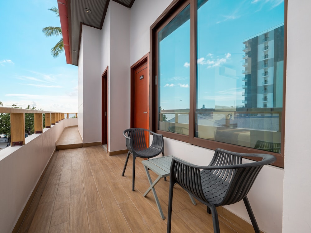 Kaani Beach Hotel 41/59