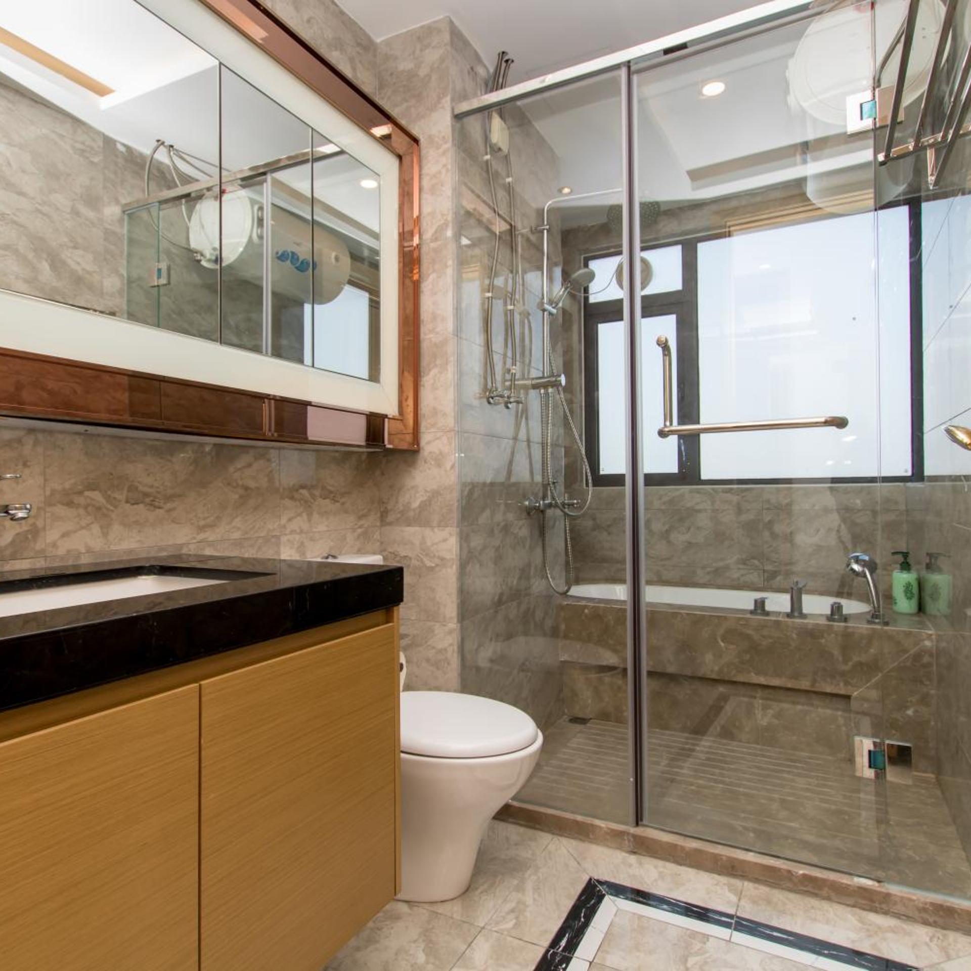 R&F Princess Cove CIQ Premium Sea View Suites by NEO 49/52
