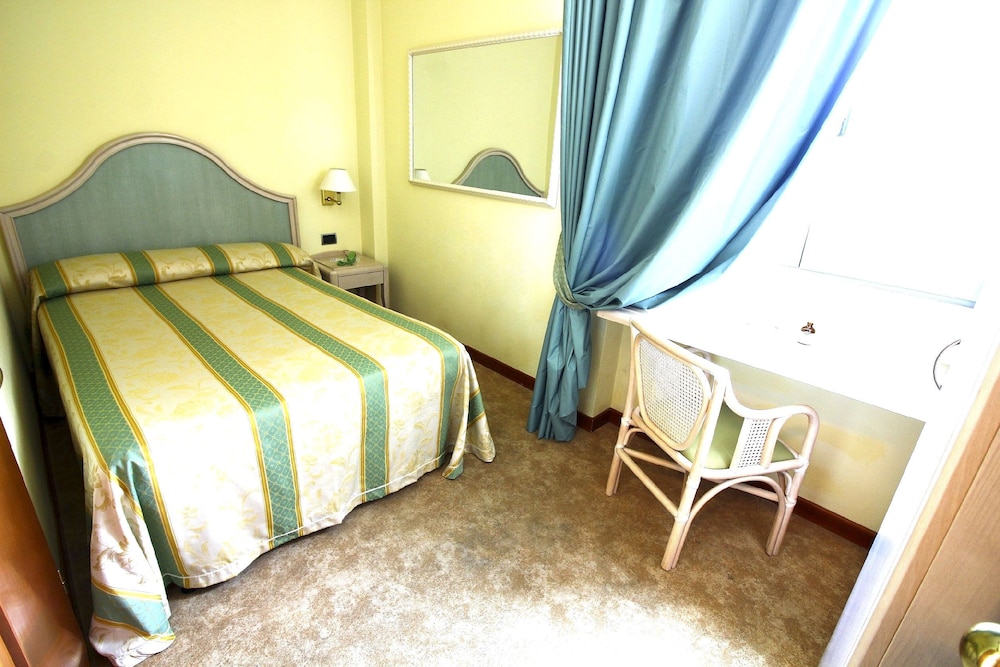 Hotel Siesta 19/66