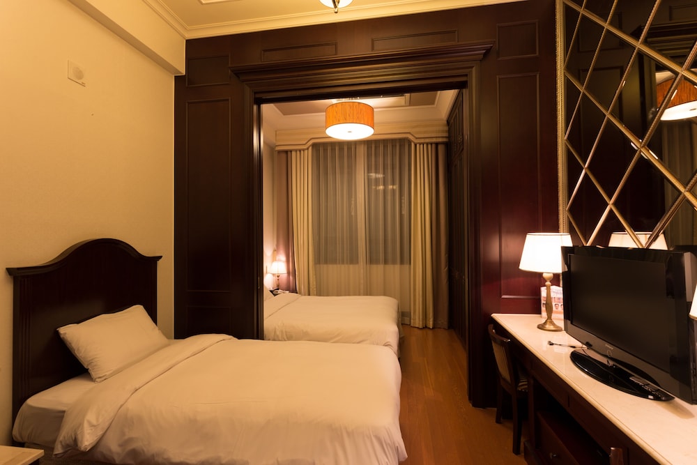 Yeoksam Artnouveau City Hotel and Residence 36/62