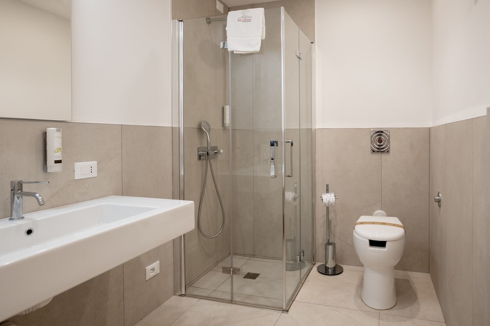 San Lorenzo Boutique Hotel & SPA 68/72