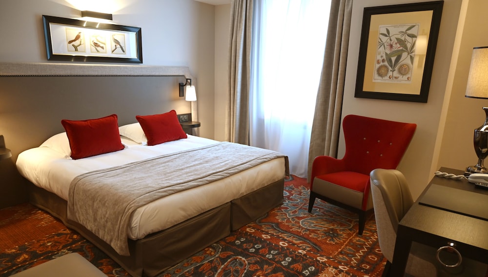 Le Rempart Hotel 8/30