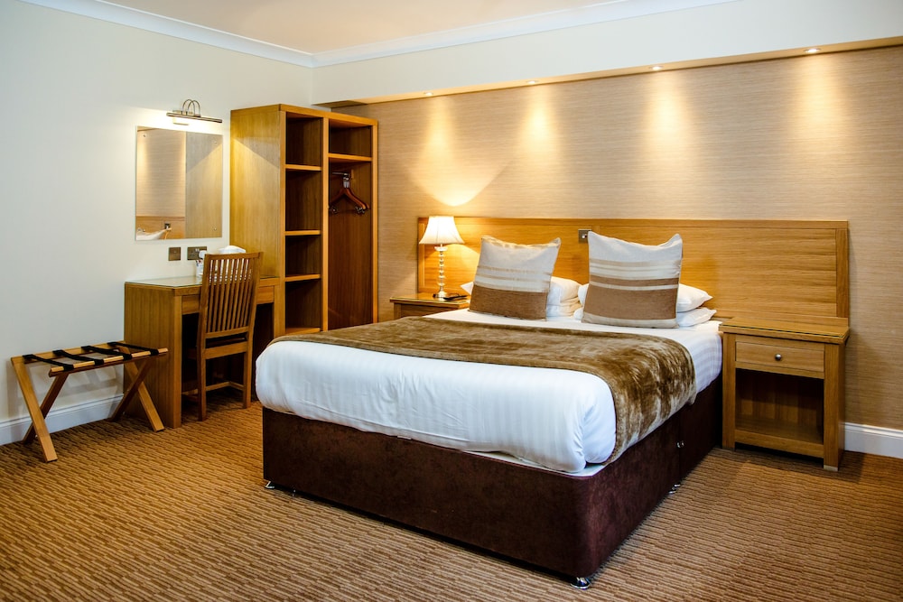 The Adamson Hotel 7/50