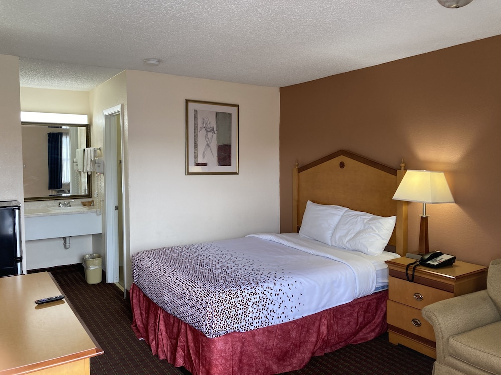 Travel Inn Hazen 10/63