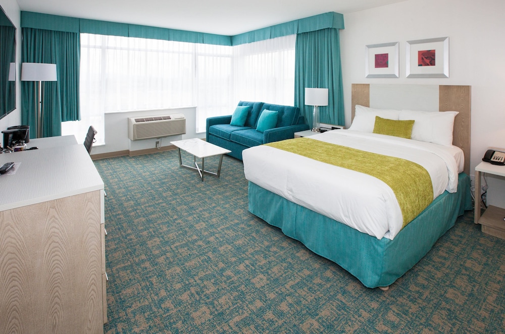 Coast Langley City Hotel And Convention Centre 14/50