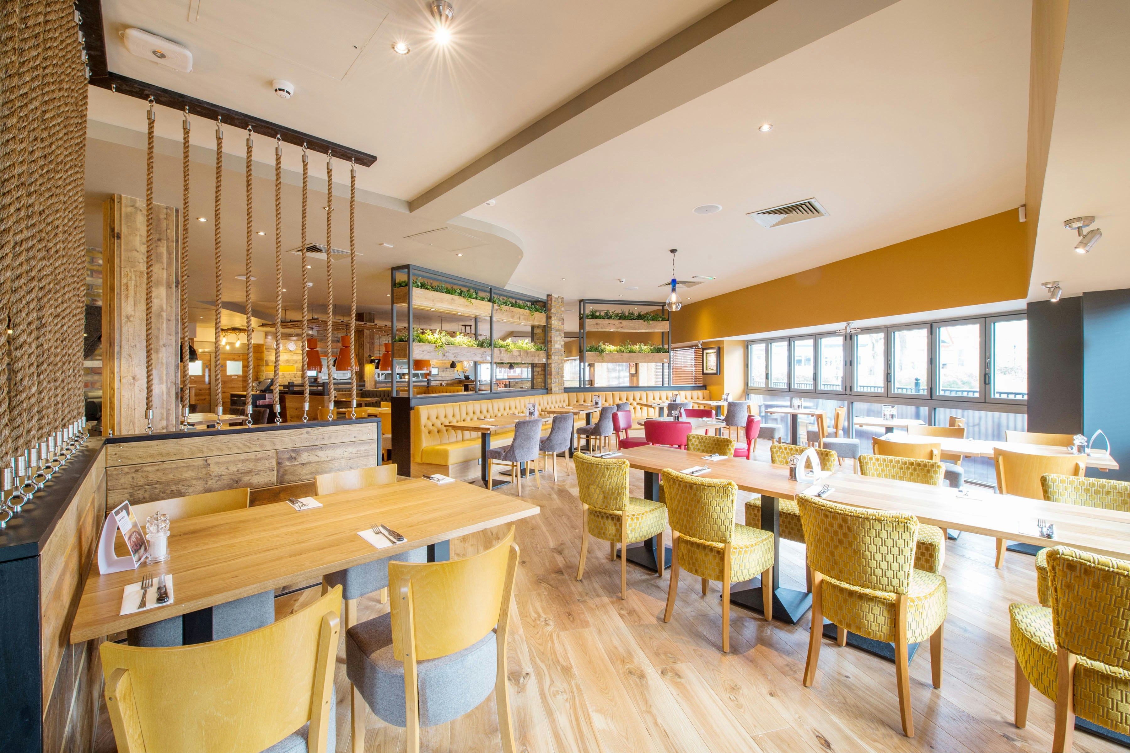 Premier Inn Yeovil Town Centre Hotel 39/49