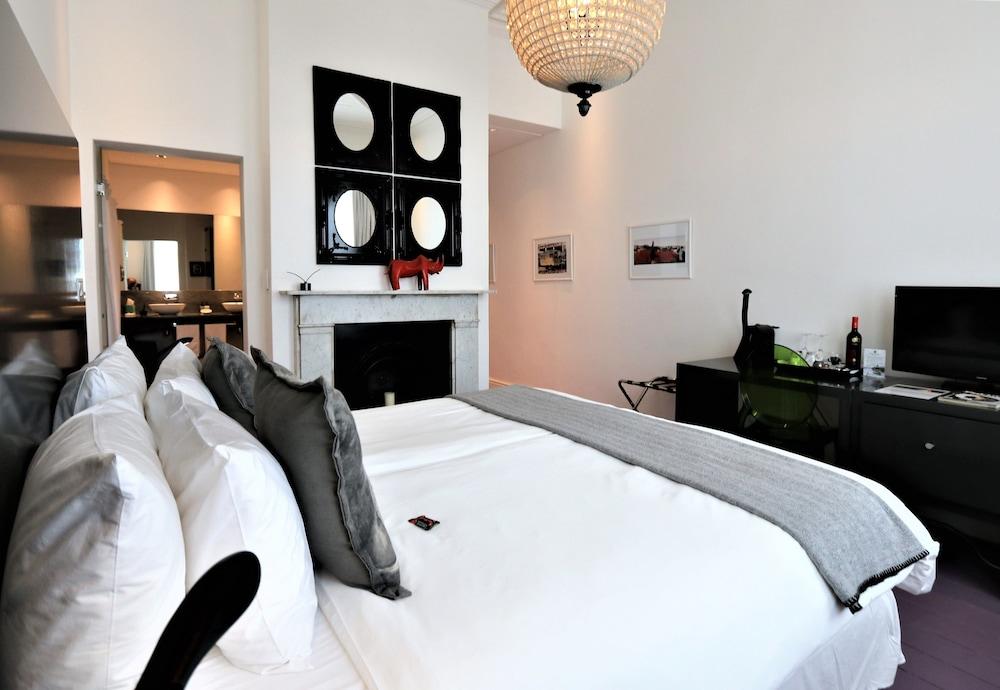 Art, Deluxe, Villa, Double Bed, Patio