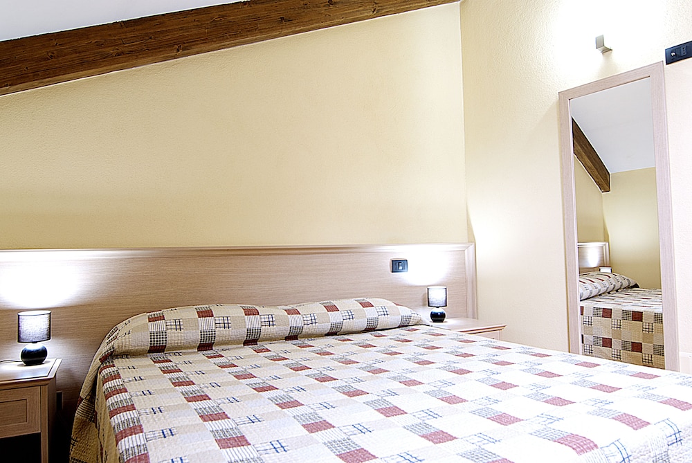 Casale Antonietta 20/72