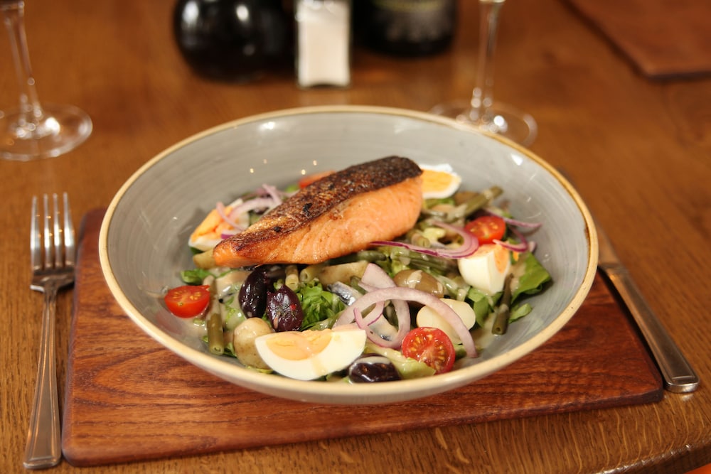 The Erskine Arms 25/50