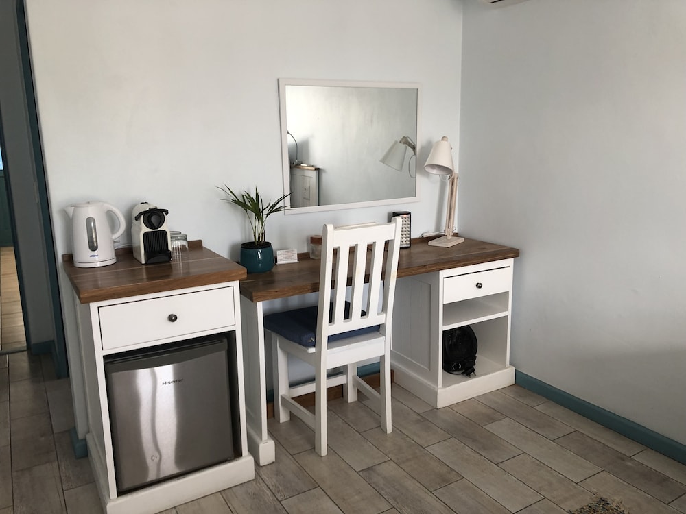 BlueSky Guest House Arniston 8/58