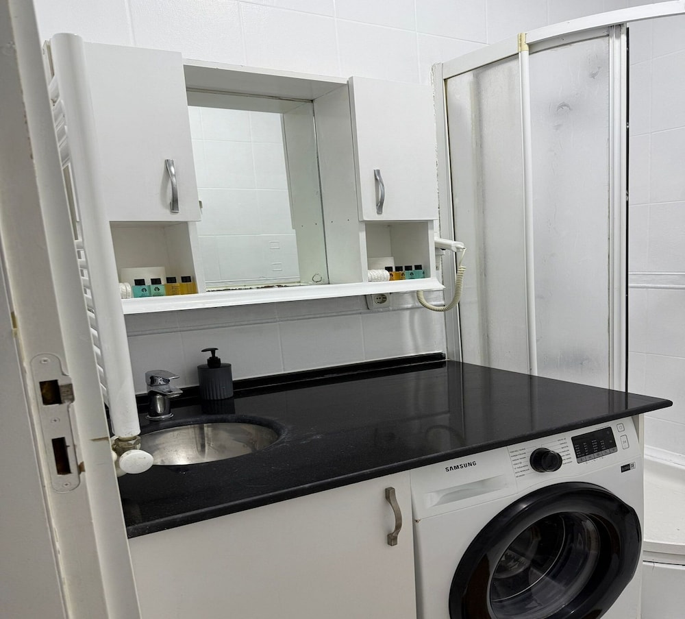 TAKSIM UNIQUE SUITES 70/73