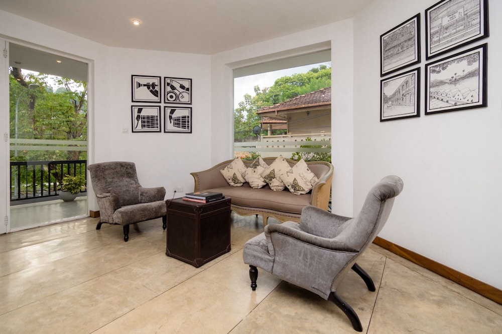 Viyana Boutique Hotel 54/70