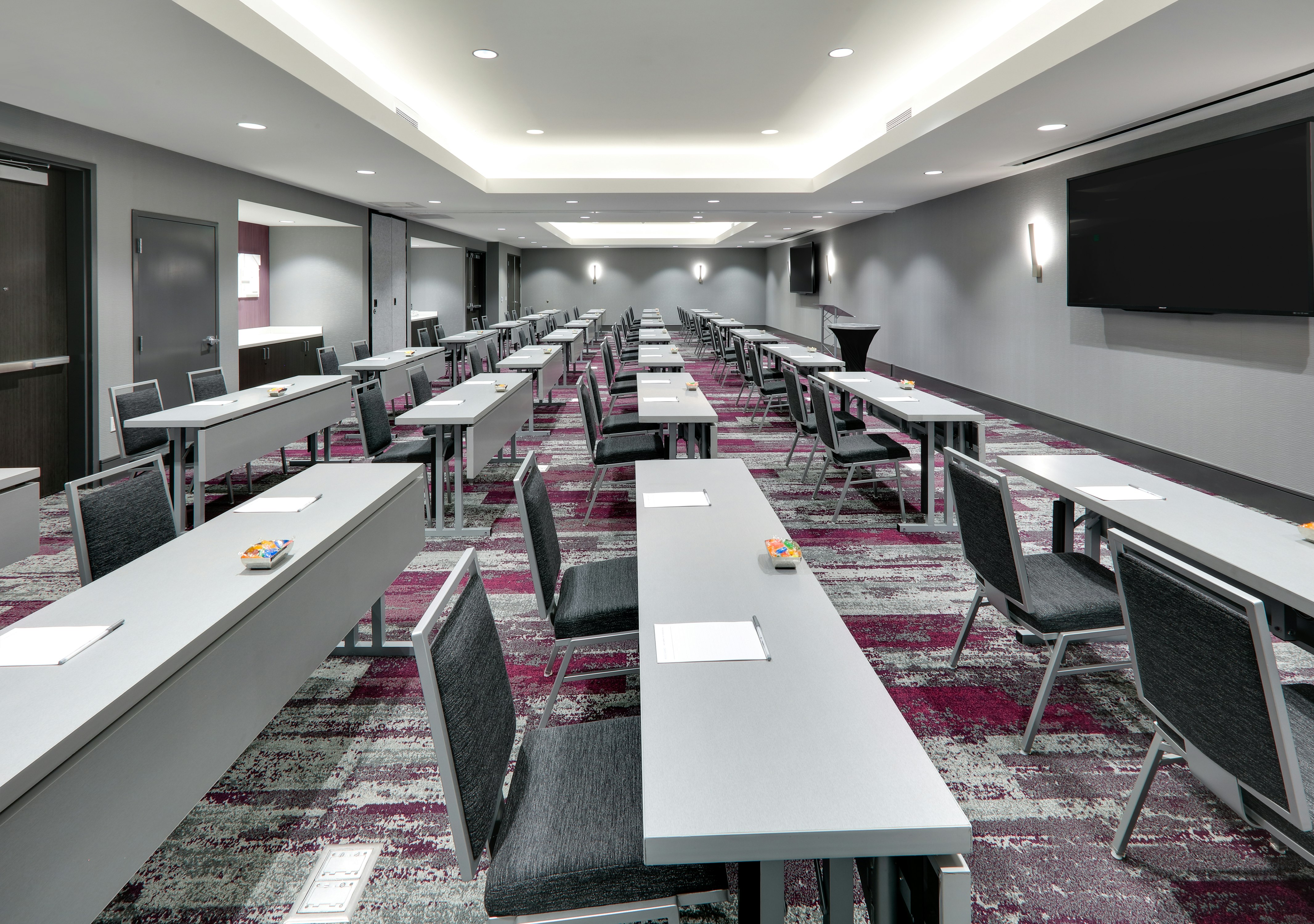 Homewood Suites by Hilton Irvine Spectrum Lake Forest 22/28