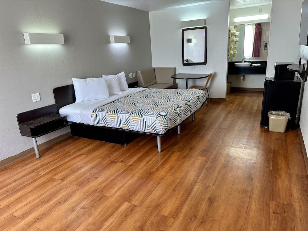 Motel6 West Monroe, LA 31/60