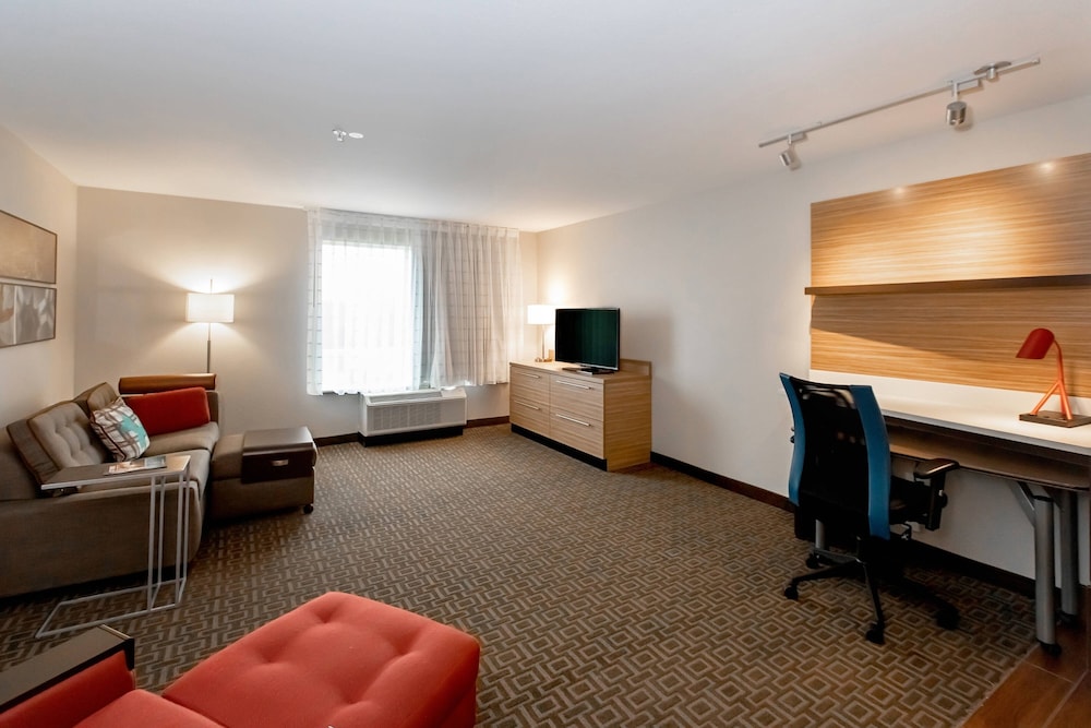 Towneplace Suites By Marriott Louisville Airport 26/37