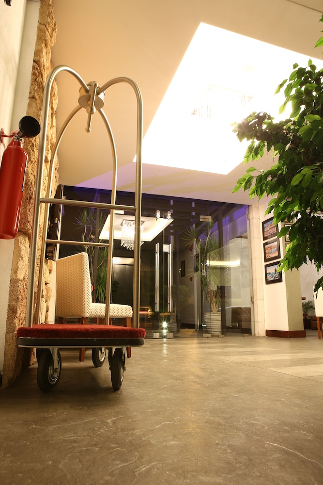 Monoberge Hotel Byblos