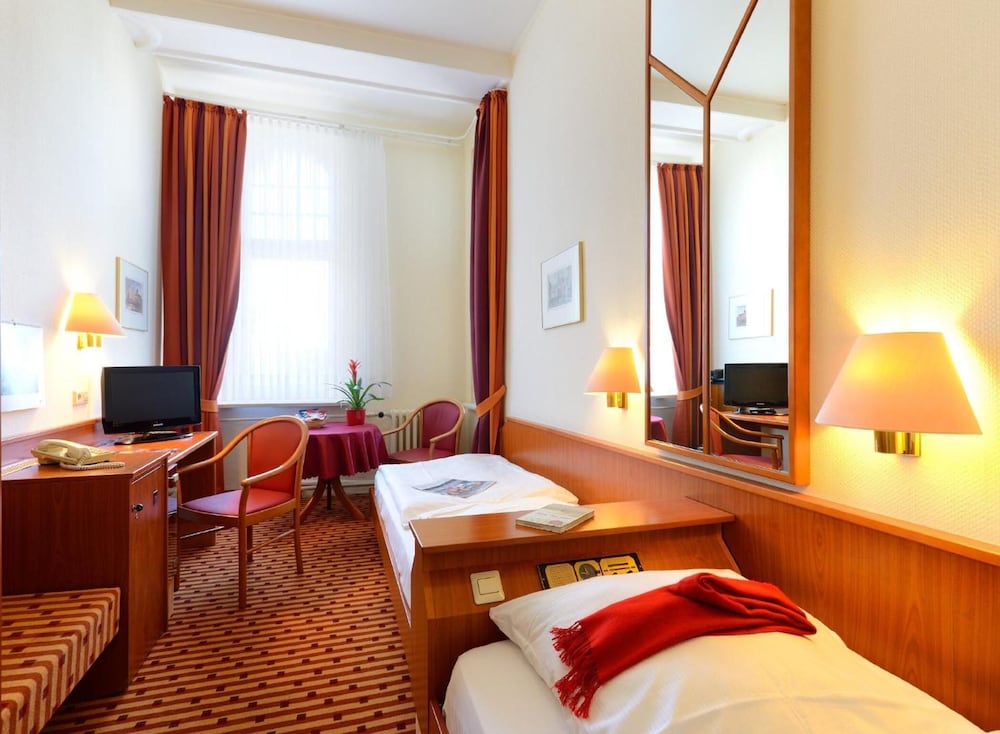 Hotel Schöneberg 13/40